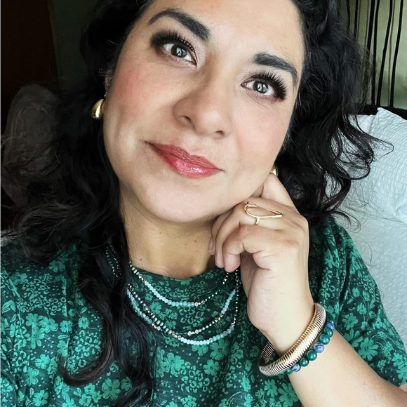 Park Lane Women’s Fig Bracelet Green Beaded with Gold Crescent Moon - Picture 5 of 6